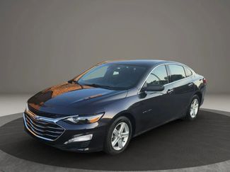 Used 2023 Chevrolet Malibu LS image 1