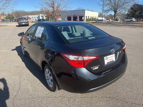 Used 2015 Toyota Corolla L image 3