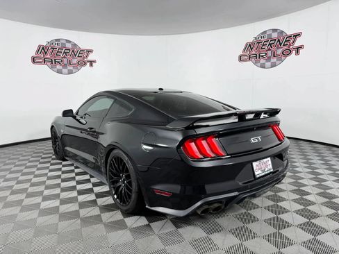 Used 2020 Ford Mustang GT Premium w/ GT Performance Package RWD image 5