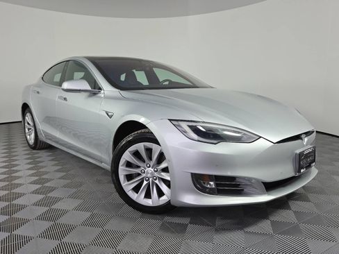 Used 2017 Tesla Model S 75D AWD/4WD image 1