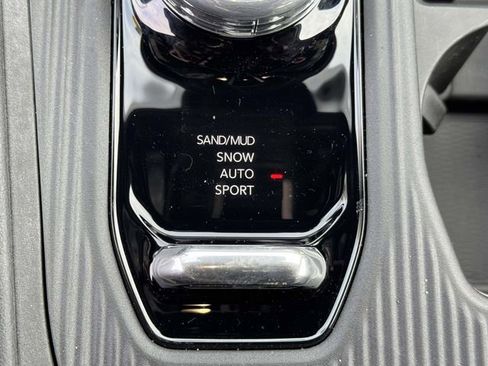 New 2026 Jeep Cherokee Laredo image 8