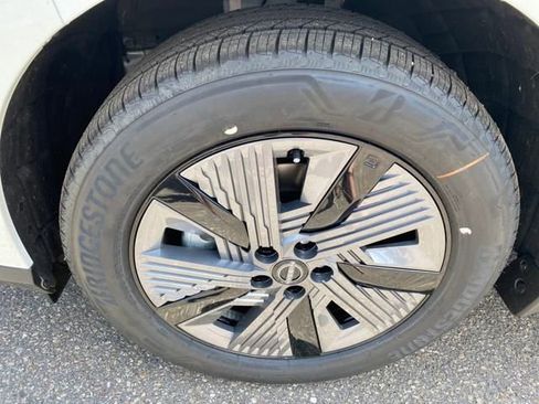 New 2025 Nissan Murano SL image 26