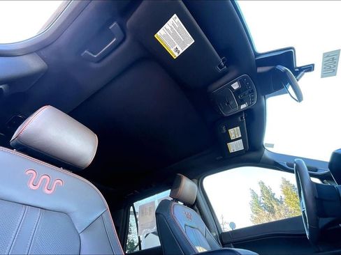 Used 2020 Ford Expedition King Ranch image 25