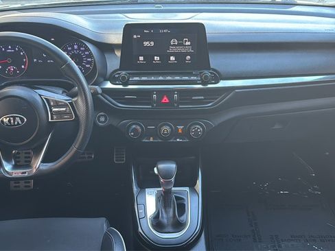 Used 2021 Kia Forte GT-Line image 9