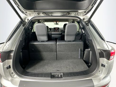 Used 2024 Mitsubishi Outlander SE image 28