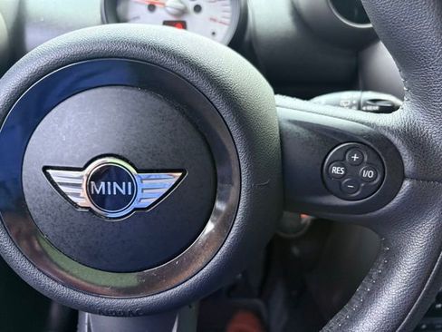Used 2012 MINI Cooper Countryman FWD image 14