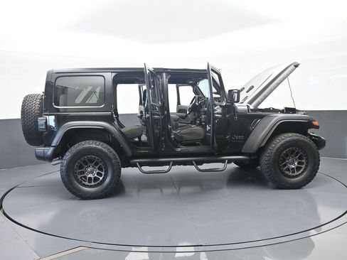 Used 2022 Jeep Wrangler Unlimited Sport w/ Xtreme Recon 35" Tire Package AWD/4WD image 73