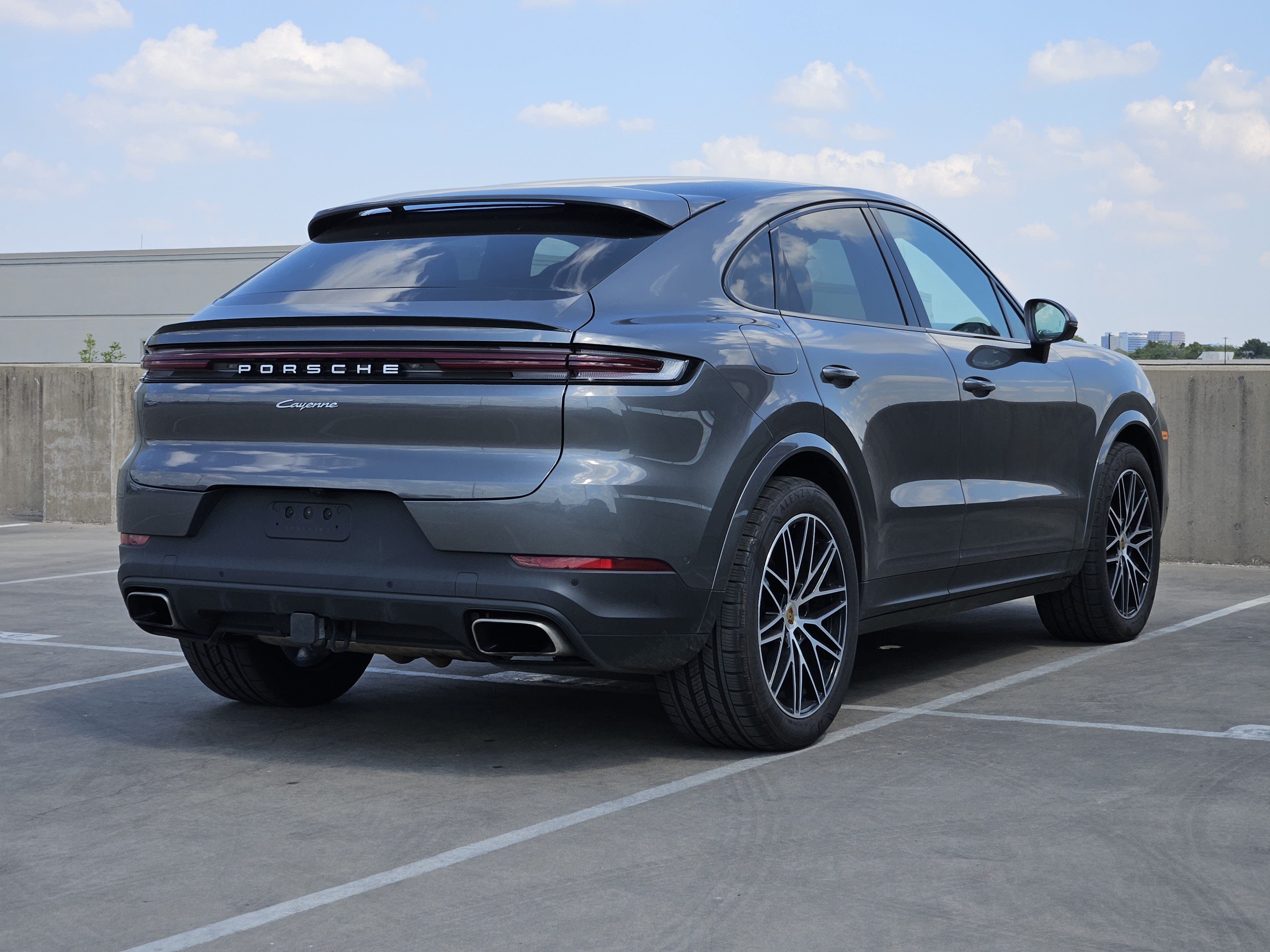 Certified 2024 Porsche Cayenne Coupe AWD/4WD image 8