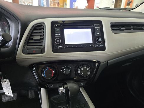 Used 2016 Honda HR-V LX image 15