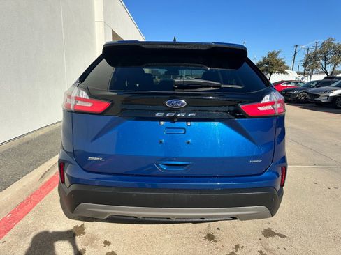 Used 2022 Ford Edge SEL image 5