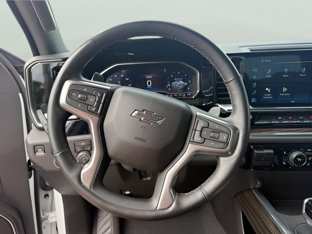 Used 2024 Chevrolet Silverado 1500 RST w/ Z71 Off-Road Package AWD/4WD image 10