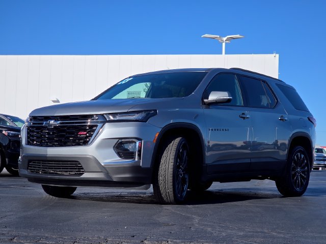 Used 2023 Chevrolet Traverse RS AWD/4WD image 15