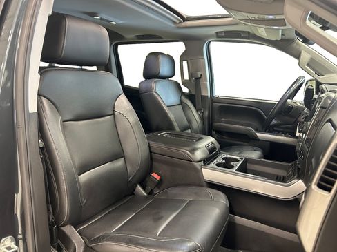 Used 2018 Chevrolet Silverado 1500 LTZ Z71 w/ LTZ Plus Package AWD/4WD image 23