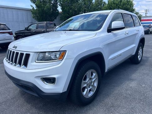 Used 2014 Jeep Grand Cherokee Laredo w/ Quick Order Package 23E AWD/4WD image 7