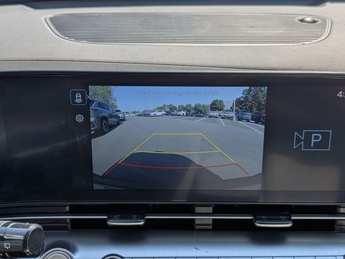 Used 2025 Hyundai Kona SEL AWD/4WD image 33