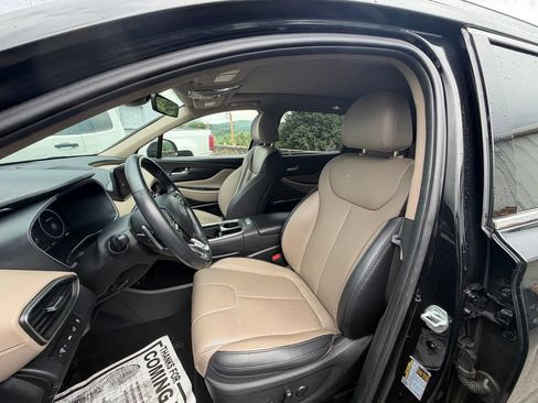 Used 2023 Hyundai Santa Fe SEL w/ Premium Package AWD/4WD image 9