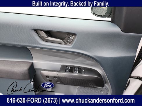 New 2025 Ford Maverick XL w/ Equipment Group 101A image 16