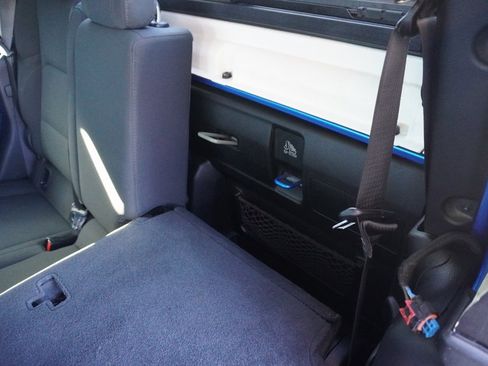 Used 2021 Jeep Gladiator Willys image 24