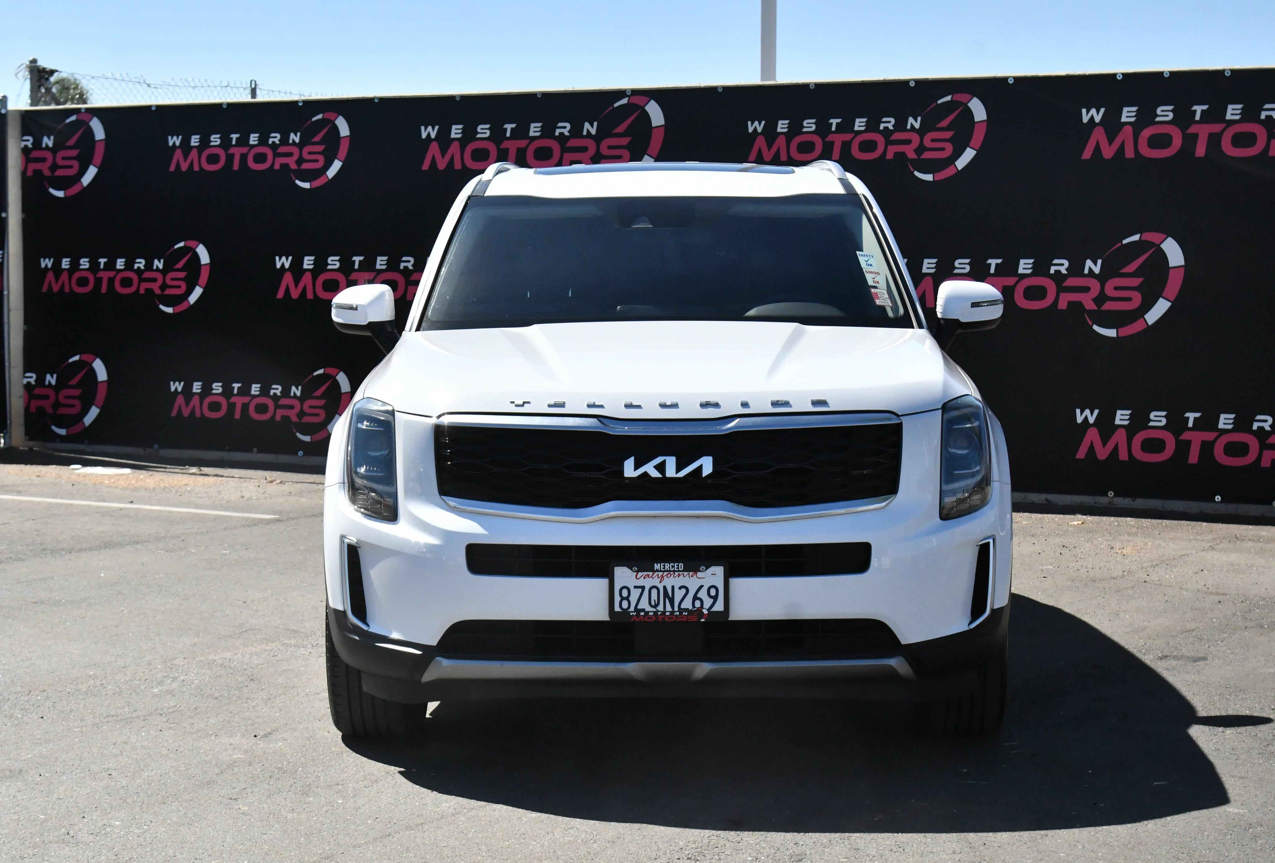 Used 2022 Kia Telluride S FWD image 2