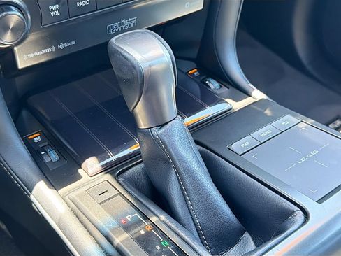 Used 2022 Lexus GX 460 Luxury w/ Accessory Package AWD/4WD image 30