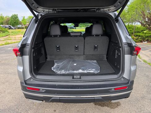 New 2026 Buick Enclave Preferred w/ Power Package AWD/4WD image 26
