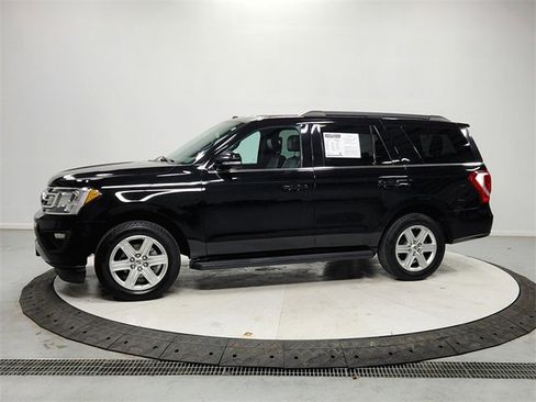 Used 2018 Ford Expedition XLT w/ Equipment Group 201A image 4