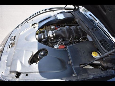 Used 2015 Maserati GranTurismo Convertible image 54