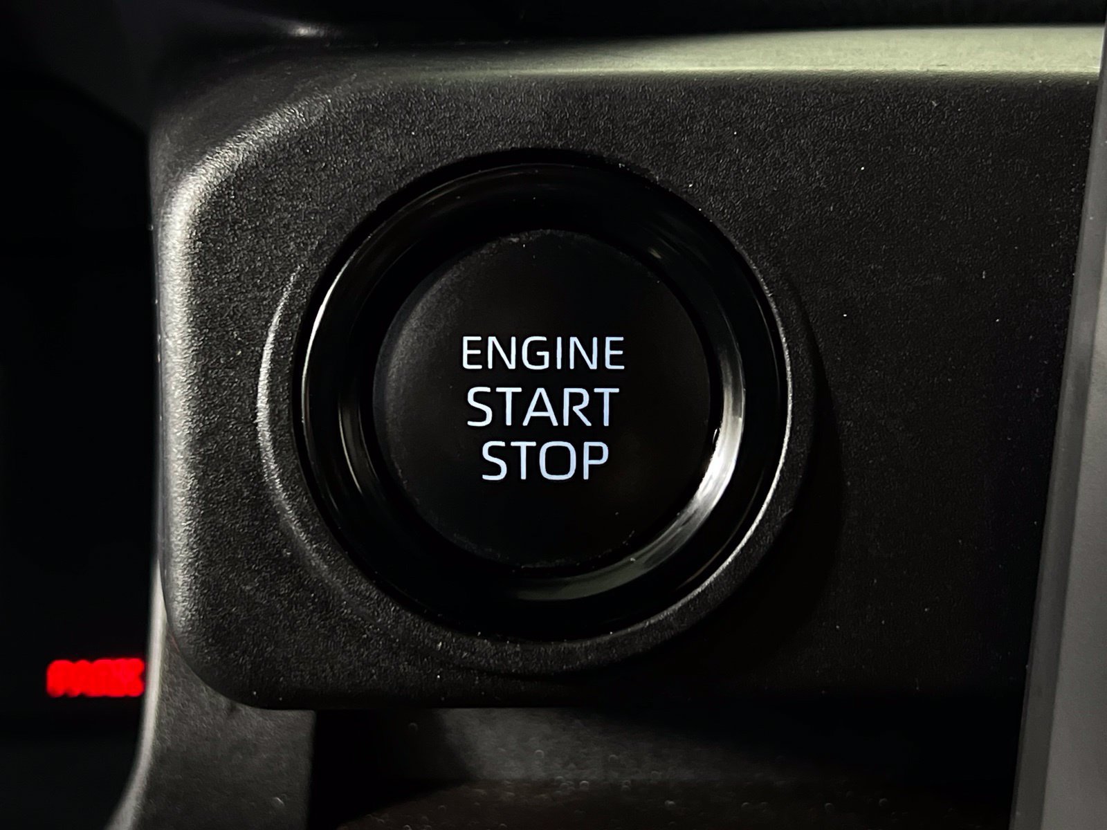 Certified 2025 Toyota Tacoma SR5 AWD/4WD image 20