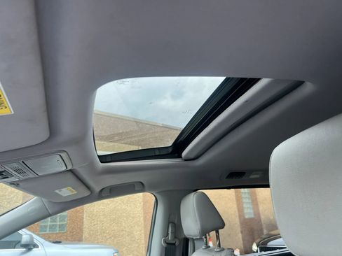 Used 2018 Honda Odyssey EX-L image 25