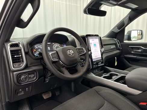 New 2026 RAM 1500 Big Horn AWD/4WD image 12