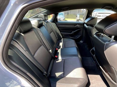 Used 2022 Honda Accord Sport image 30