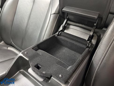 Used 2024 Jeep Grand Cherokee Limited w/ Black Appearance Package image 27