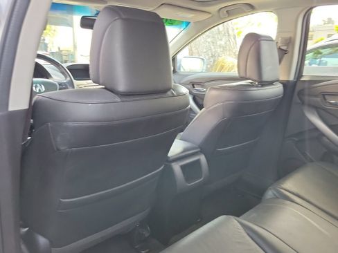Used 2015 Acura RDX FWD image 8
