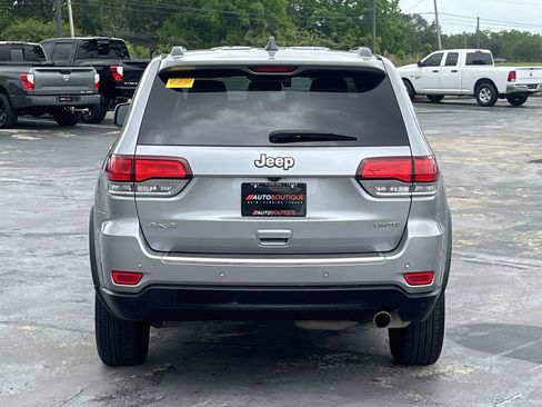 Used 2020 Jeep Grand Cherokee Limited AWD/4WD image 8