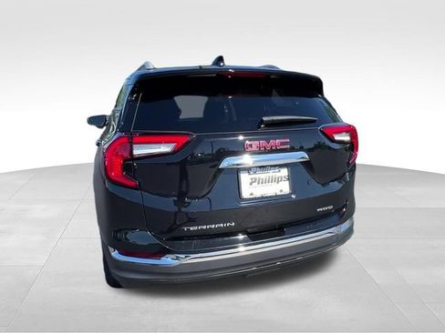 Certified 2023 GMC Terrain SLT w/ Infotainment Package II AWD/4WD image 5