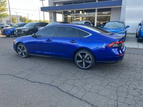 Used 2025 Honda Accord Sport image 7
