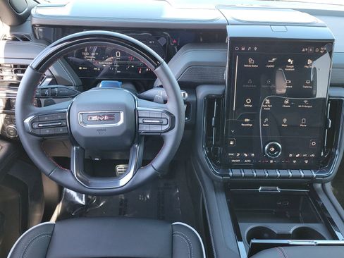 New 2026 GMC Yukon AT4 Ultimate AWD/4WD image 10