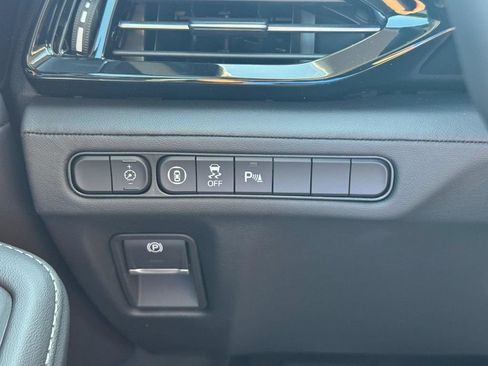 Certified 2026 Acura MDX SH-AWD image 23