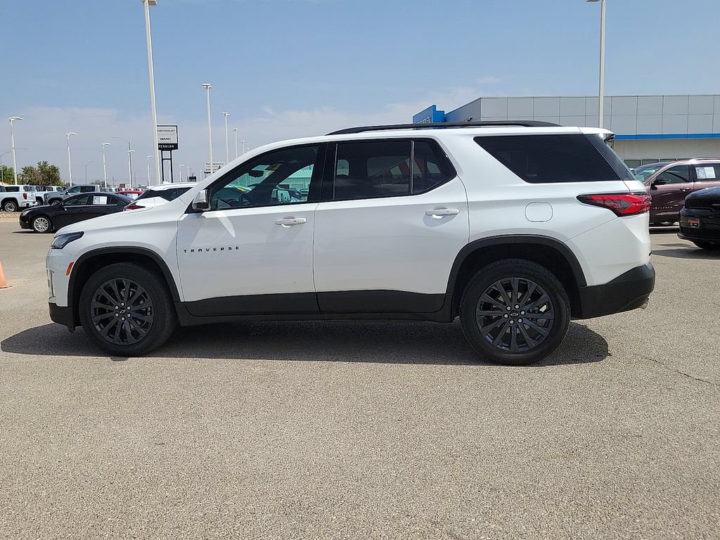 Used 2023 Chevrolet Traverse RS FWD image 7