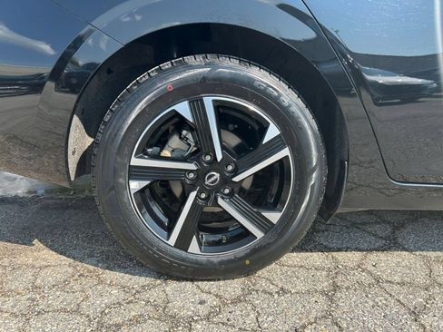 Used 2025 Nissan Sentra SV FWD image 20