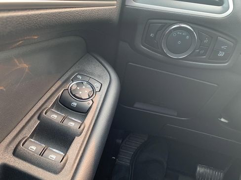 Used 2024 Ford Edge SEL w/ Convenience Package AWD/4WD image 10