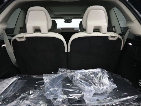 New 2026 Volvo XC90 T8 Ultra w/ Protection Package Premier image 32
