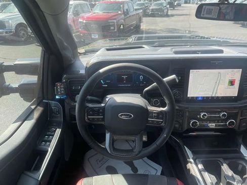 New 2025 Ford F250 Lariat w/ Lariat Ultimate Package AWD/4WD image 9