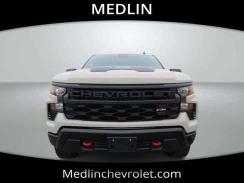 New 2026 Chevrolet Silverado 1500 Custom Trail Boss AWD/4WD image 3