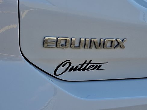 Used 2023 Chevrolet Equinox LT image 30