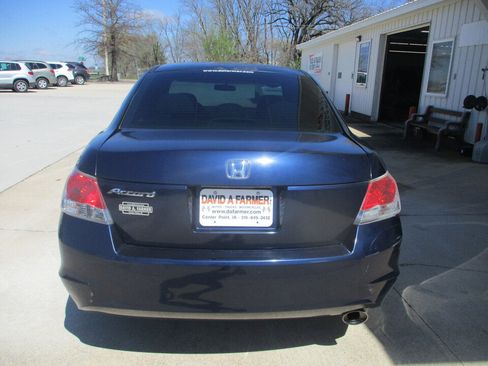 Used 2009 Honda Accord LX-P image 5