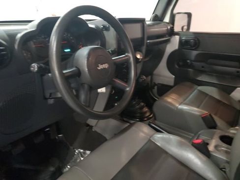 Used 2008 Jeep Wrangler X AWD/4WD image 14
