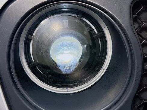 Certified 2022 Jeep Gladiator Mojave w/ Cold Weather Group image 39