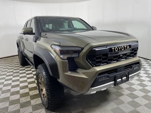 Used 2026 Toyota Tacoma 4x4 Double Cab Hybrid image 1