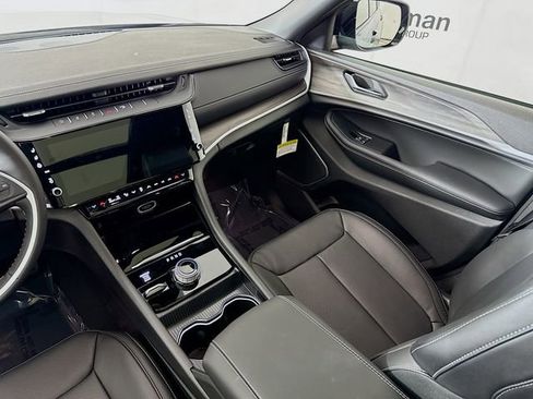 New 2026 Jeep Grand Cherokee Limited AWD/4WD image 24